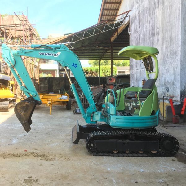 รถขุดเล็ก YANMAR รุ่น ViO30 ขนาด 3 ตัน [เบอร์ 39]