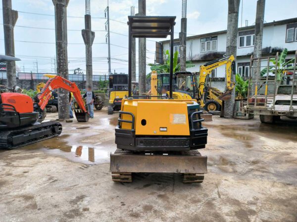 รถขุดมือสอง Yanmar รุ่น YB221UZ ขนาด 2 ตัน [เบอร์ 5] - Image 6