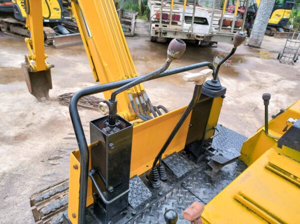 รถขุดมือสอง Yanmar รุ่น YB221UZ ขนาด 2 ตัน [เบอร์ 5] - Image 13