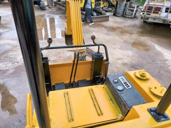 รถขุดมือสอง Yanmar รุ่น YB221UZ ขนาด 2 ตัน [เบอร์ 5] - Image 12