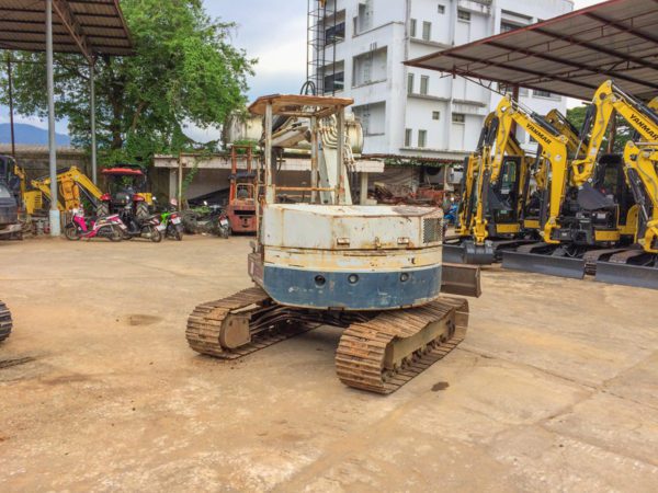 รถขุดมือสอง KOMATSU รุ่น 50UU ขนาด 5 ตัน [เบอร์ 20] - Image 3