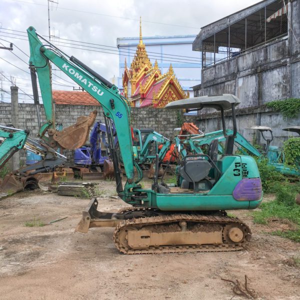 รถขุดเล็ก KOMATSU รุ่น PC30-7 ขนาด 3 ตัน [เบอร์ 55]