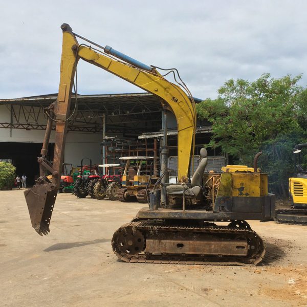 รถขุดเล็ก KOMATSU PC60-2 ขนาด 6 ตัน [เบอร์ 58]