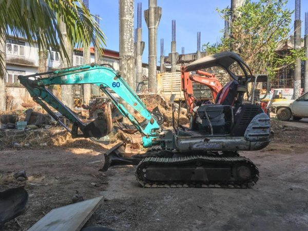 รถขุดเล็ก KOBELCO รุ่น SK030 Coupe ขนาด 3 ตัน [เบอร์ 60]