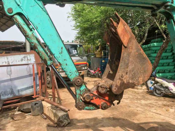 รถขุดมือสอง KOBELCO รุ่น SK30UR-2 ขนาด 3 ตัน [เบอร์ 66] - Image 11