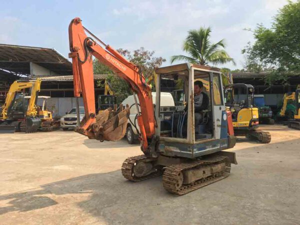 รถขุดมือสอง HITACHI รุ่น EX27 ขนาด 2.8 ตัน [เบอร์ 70] - Image 3