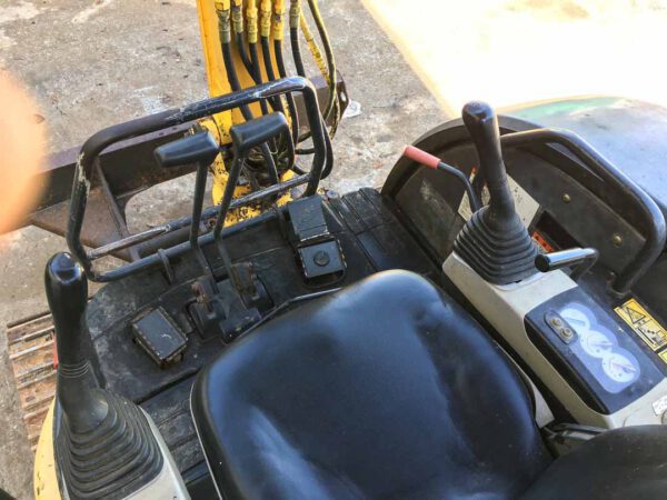 รถขุดมือสอง KOMATSU รุ่น PC30MR-2 ขนาด 3 ตัน [No.74] - Image 12