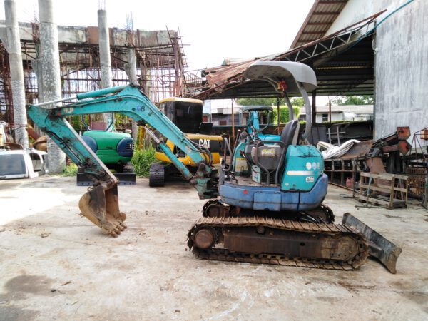 รถขุดมือสอง KUBOTA รุ่น U-35 ขนาด 3.5 ตัน [เบอร์ 68]