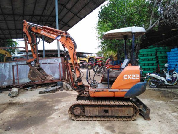 รถขุดมือสอง HITACHI รุ่น EX22 ขนาด 2 ตัน [No.72]