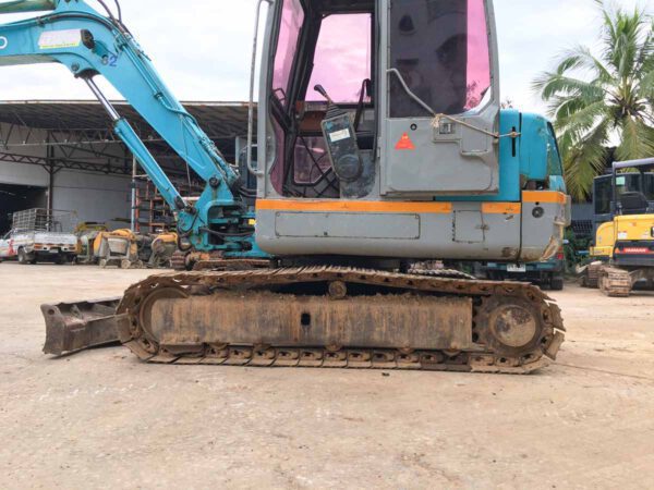 รถขุดมือสอง KOBELCO รุ่น SK042 ขนาด 4.9 ตัน (No.82) - Image 8