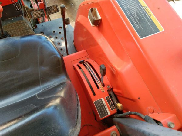 รถแทรกเตอร์ KUBOTA รุ่น M5000SU [เบอร์ T11] - Image 8