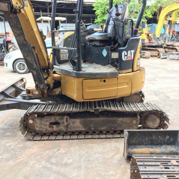 รถขุดมือสอง CAT รุ่น 303E CR ขนาด 3.3 ตัน [No.88] - Image 5