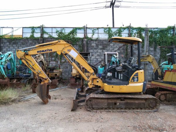 รถขุดมือสอง KOMATSU รุ่น PC45MR-3 ขนาด 4.8 ตัน [No.92]