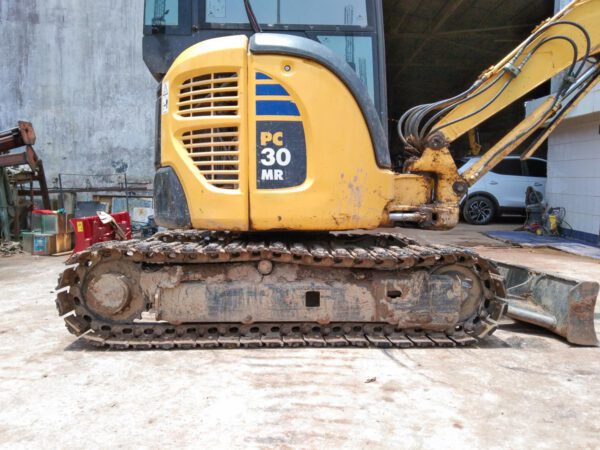 รถขุดมือสอง KOMATSU รุ่น PC30MR-2 ตู้แอร์ ขนาด 3.4 ตัน [No.99] - Image 9