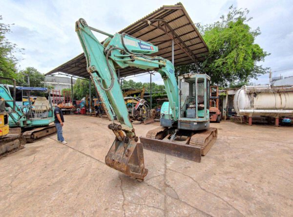 รถขุดมือสอง YANMAR รุ่น B6 ขนาด 5.5 ตัน [No.103] - Image 3