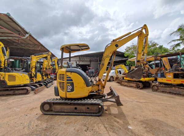 รถขุดมือสอง KOMATSU รุ่น PC30MR-2 ขนาด 3.1 ตัน [No.105] - Image 2