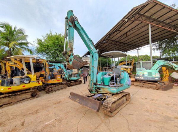 รถขุดมือสอง KOMATSU รุ่น PC20-7E ขนาด 2 ตัน [No.106] - Image 3