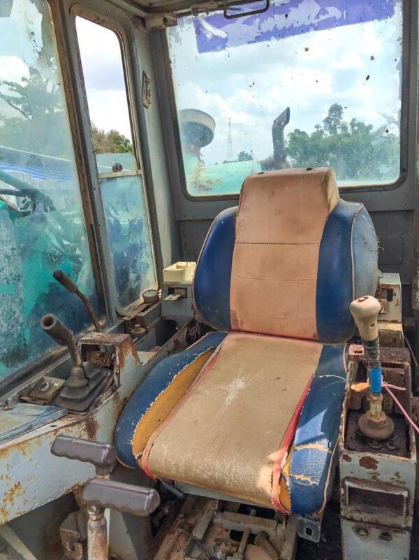 KOMATSU PC200-3 ขนาด 20 ตัน รถขุดมือสอง [No.90] - Image 9