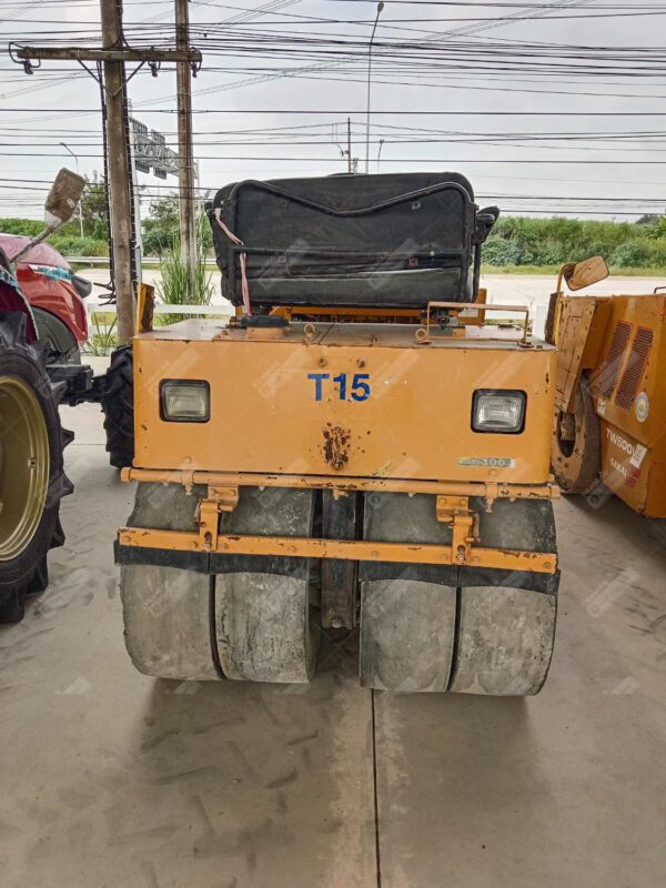รถบดถนน SAKAI รุ่น TW500W ขนาด 3.5 ตัน เอวอ่อน หน้าเหล็ก-หลังยาง [No.T15] - Image 4