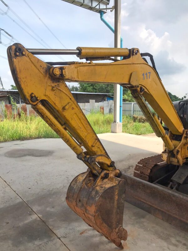 รถขุดมือสอง KOMATSU รุ่น PC30MR-3 ขนาด 3.1 ตัน [No.117] - Image 6