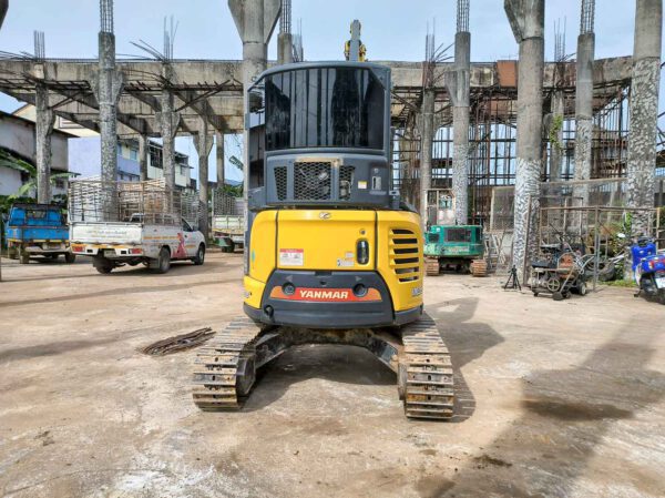 รถขุดมือสอง YANMAR รุ่น ViO35 ขนาด 3.8 ตัน ตู้แอร์ พร้อมใช้ [No.130] - Image 6