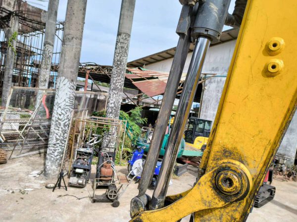 รถขุดมือสอง YANMAR รุ่น ViO35 ขนาด 3.8 ตัน ตู้แอร์ พร้อมใช้ [No.130] - Image 12