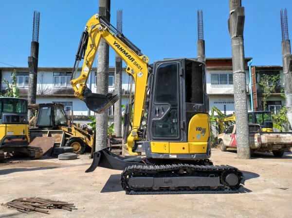 รถขุดมือสอง YANMAR ViO35 ตู้แอร์ ชั่วโมงน้อย ผ่อนได้ ประกันศูนย์ [No.SK01]