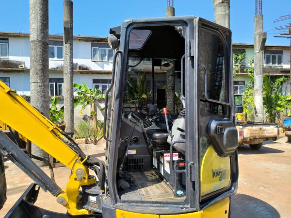 รถขุดมือสอง YANMAR ViO35 ตู้แอร์ ชั่วโมงน้อย ผ่อนได้ ประกันศูนย์ [No.SK01] - Image 16