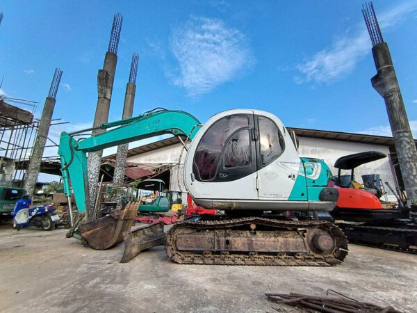 รถขุดมือสอง KOBELCO รุ่น SK60-3 ขนาด 6.5 ตัน ตู้แอร์ [No.132]