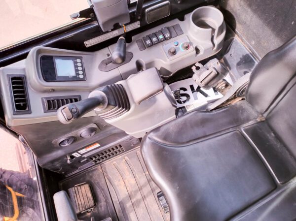 รถขุดมือสอง YANMAR ViO35 ตู้แอร์ ชั่วโมงน้อย ผ่อนได้ ประกันศูนย์ [No.SK11] - Image 17