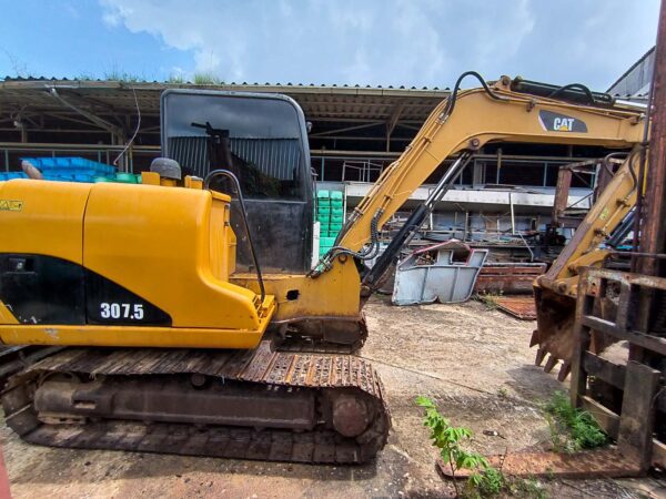 รถขุดมือสอง CAT รุ่น 305.5 E2 ตู้แอร์ ขนาด 5 ตัน [No.135] - Image 3
