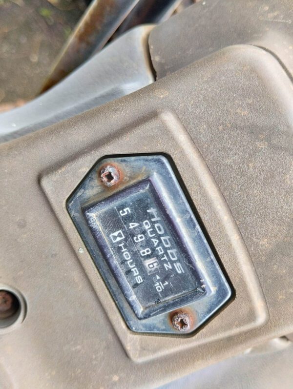 รถขุดมือสอง HITACHI รุ่น EX30 ขนาด 3 ตัน [No.121] - Image 4