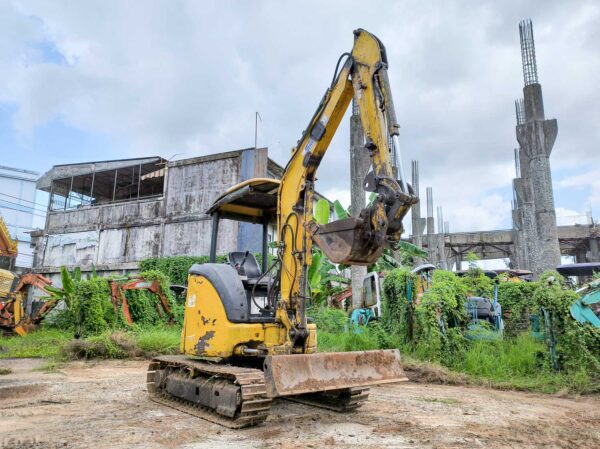 รถขุดมือสอง KOMATSU รุ่น PC30MR-2 ขนาด 3.1 ตัน [No.138] - Image 3