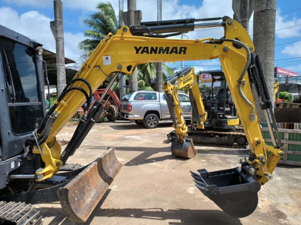 รถขุดมือสอง YANMAR ViO35 ตู้แอร์ ชั่วโมงน้อย ผ่อนได้ ประกันศูนย์ [No.SK13] - Image 12