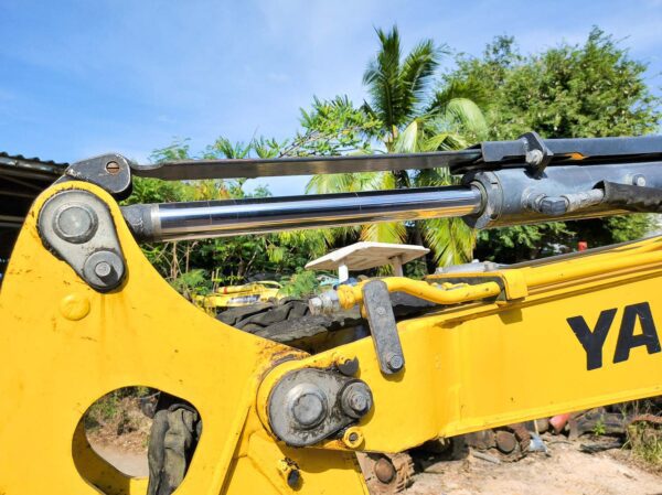 รถขุดมือสอง YANMAR ViO35 ตู้แอร์ ผ่อนได้ [No.A03] - Image 14