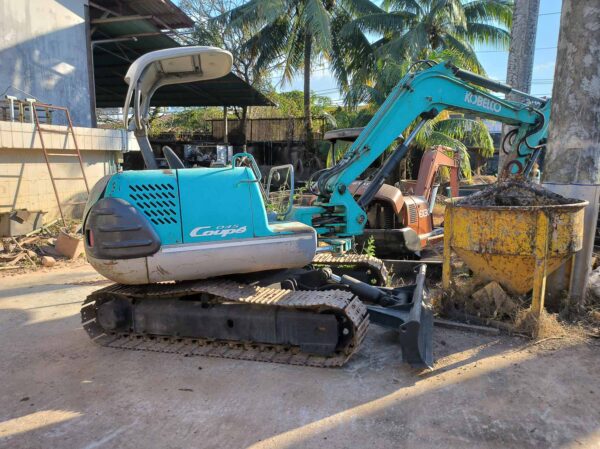 รถขุดมือสอง KOBELCO รุ่น Coupe 045 ขนาด 4.5 ตัน [No.147]