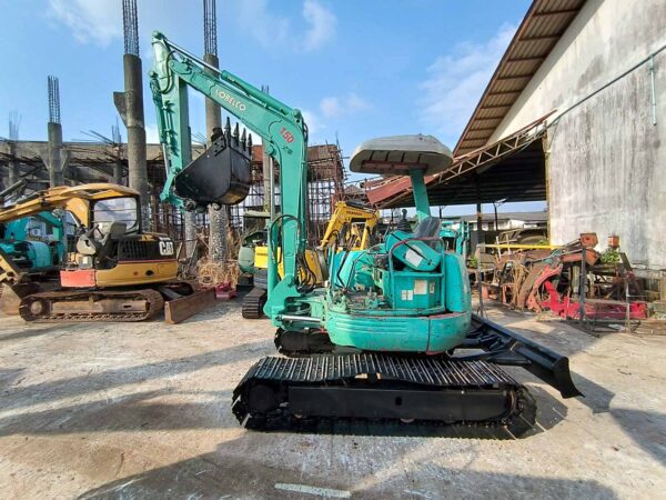 รถขุดมือสอง KOBELCO รุ่น SK40-2 ขนาด 4 ตัน [No.150]