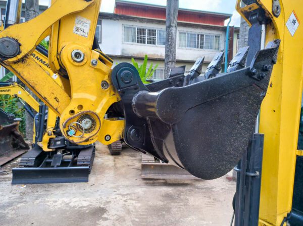 รถขุดมือสอง YANMAR ViO35 พร้อมใช้ ผ่อนได้ ประกันศูนย์ [No.SK29] - Image 11