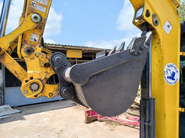 รถขุดมือสอง YANMAR ViO35 พร้อมใช้ ผ่อนได้ ประกันศูนย์ [No.SK30] - Image 10