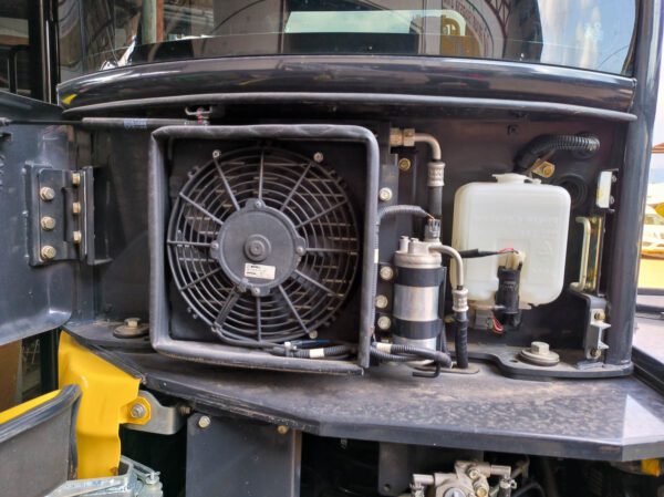 รถขุดมือสอง YANMAR ViO55 พร้อมใช้ ผ่อนได้ ประกันศูนย์ [No.SK31] - Image 13