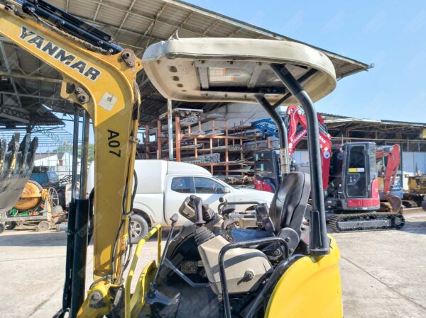 รถขุดมือสอง YANMAR ViO30 โครงหลังคาบังแดด [No.A07] - Image 14