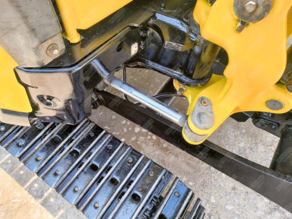 รถขุดมือสอง YANMAR ViO30 โครงหลังคาบังแดด [No.A07] - Image 9